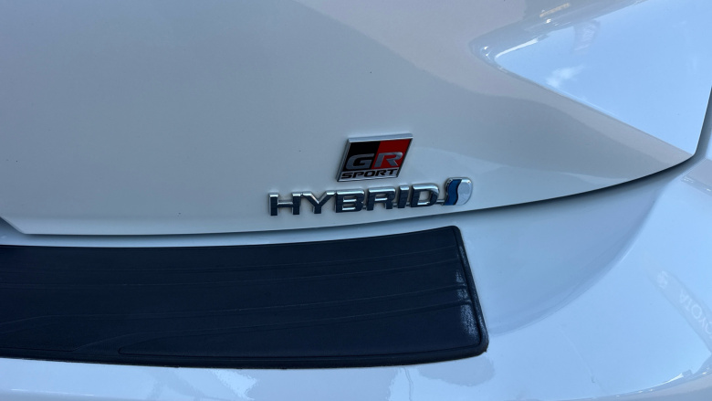 Toyota Corolla 2.0 VVT-i Hybrid GR Sport 5dr CVT Hybrid Hatchback